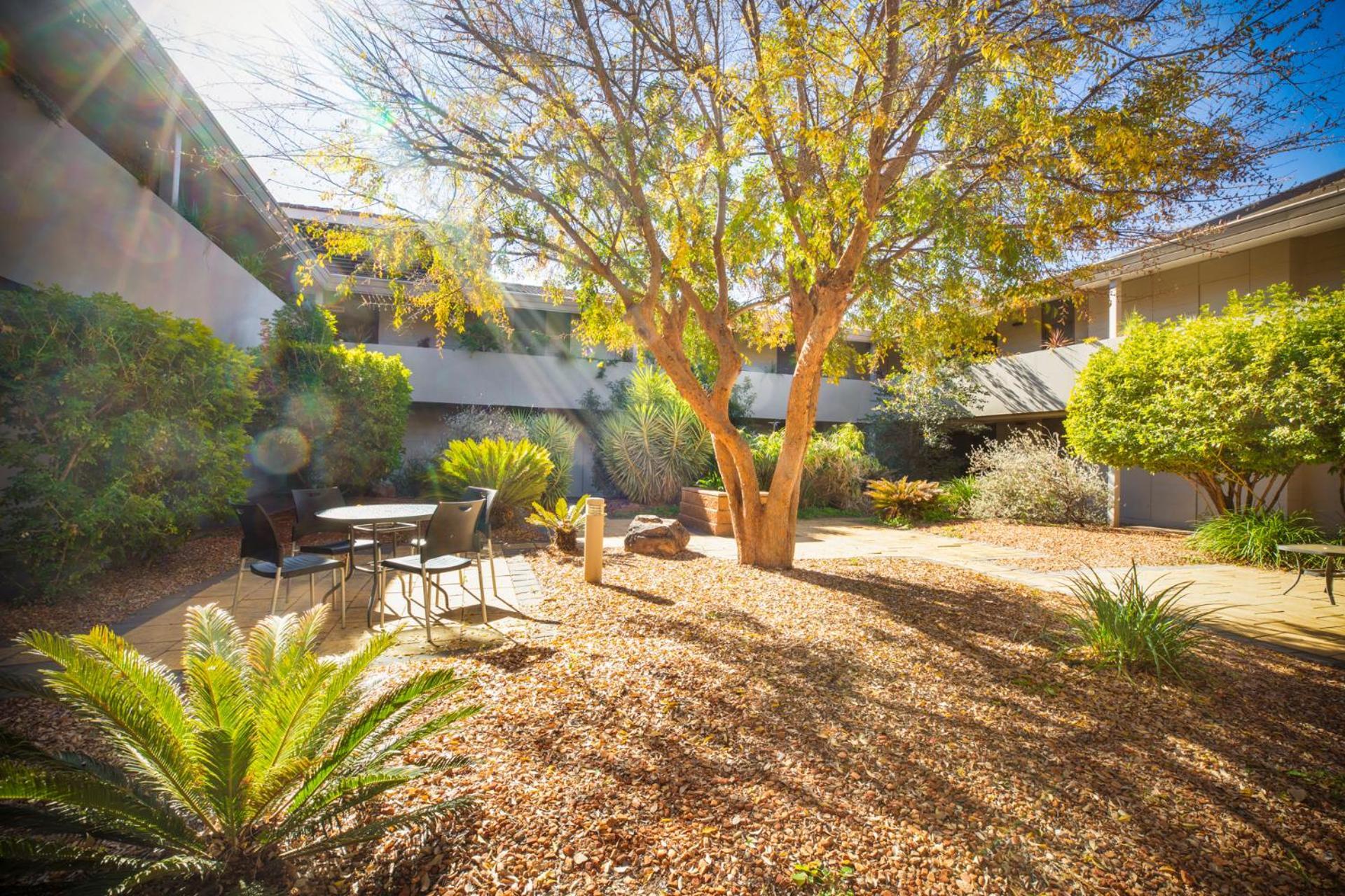 Crowne Plaza Alice Springs Lasseters By Ihg Esterno foto