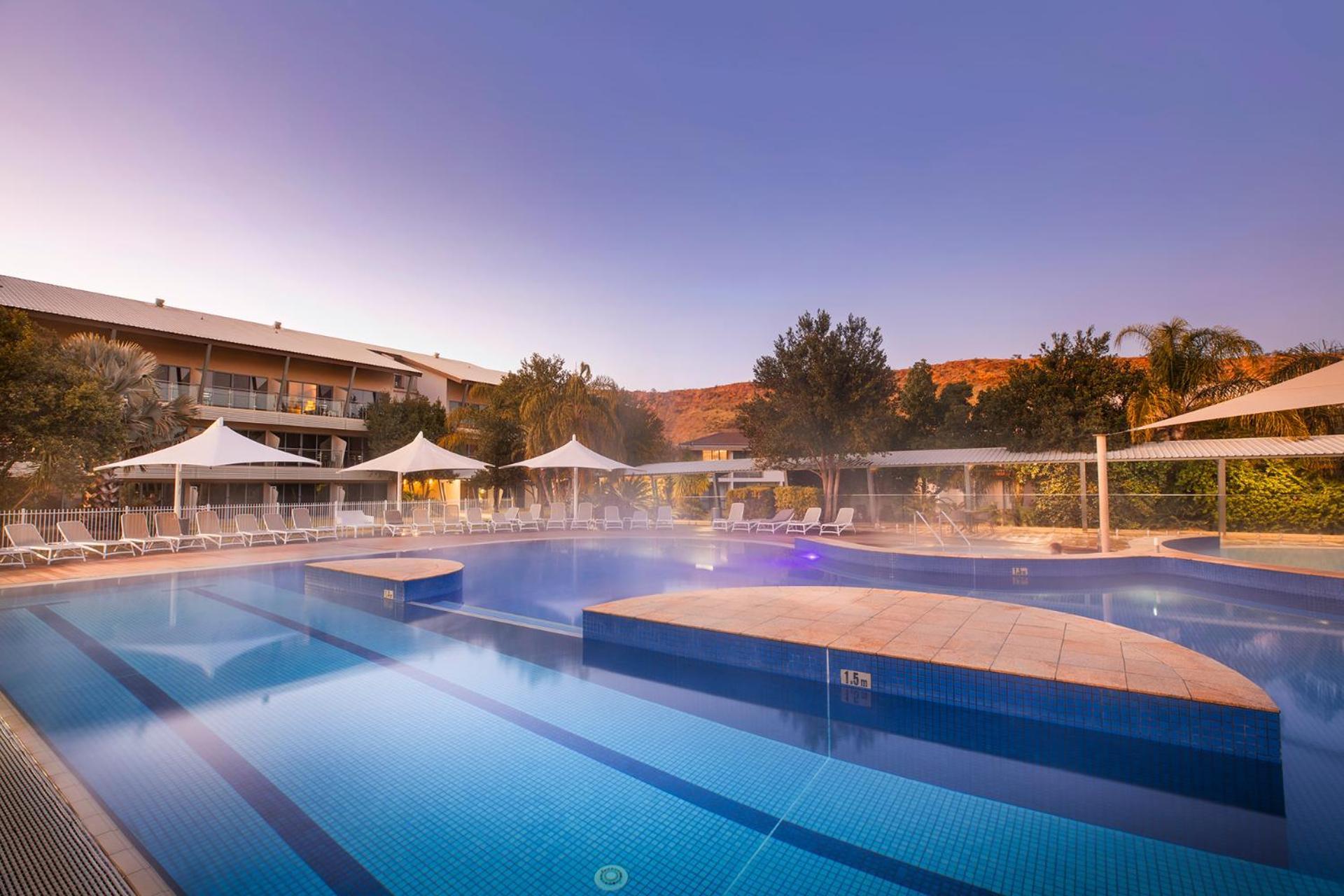 Crowne Plaza Alice Springs Lasseters By Ihg Esterno foto